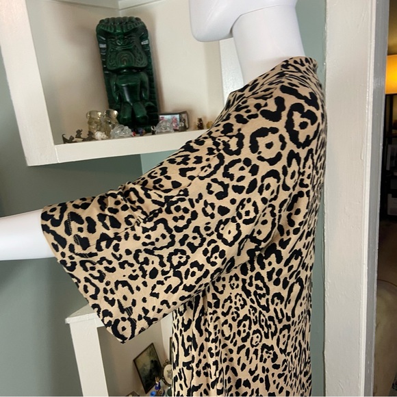 Chico's Sz 2 Leopard Dress Cheetah Midi Shift Animal Print 12/14 - Picture 7 of 13